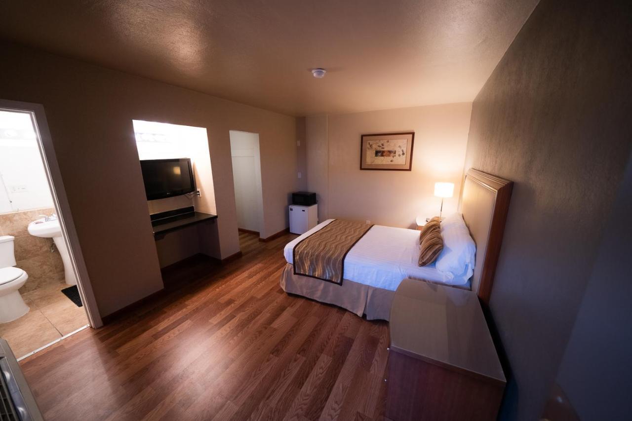 Hotel Stay Inn Suite