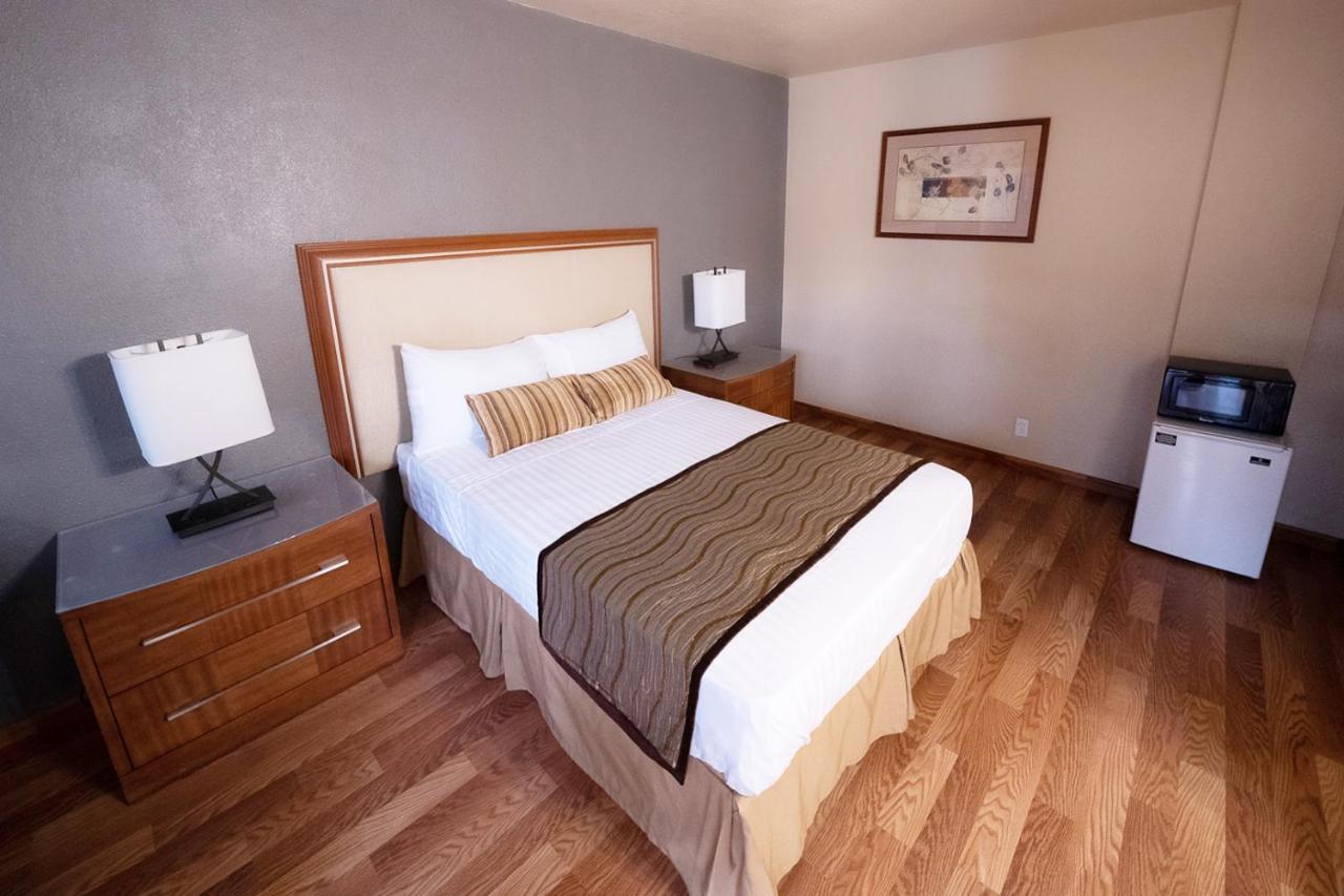 Stay Inn Suite Hotel *